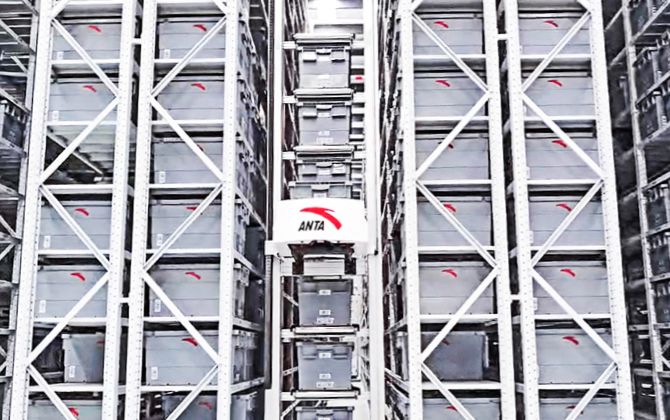 安踏X球速体育创新：3500平方米实现每天超12万件出库量